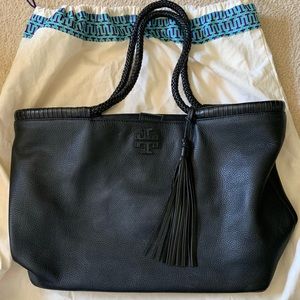 SOLD-Tory Burch black tote